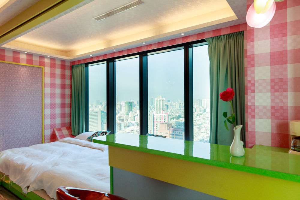 85 Leisurely Hotel Kaohsiung Exterior photo