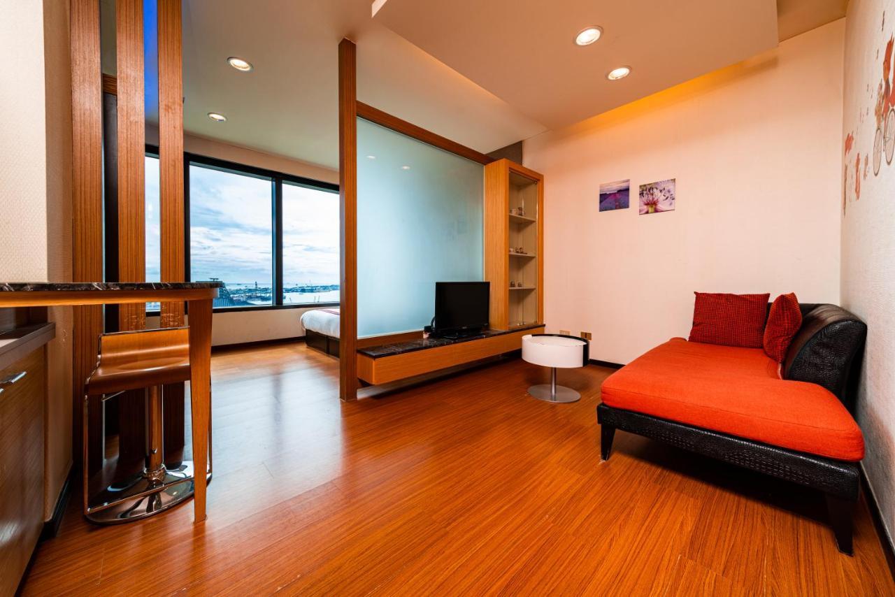 85 Leisurely Hotel Kaohsiung Exterior photo